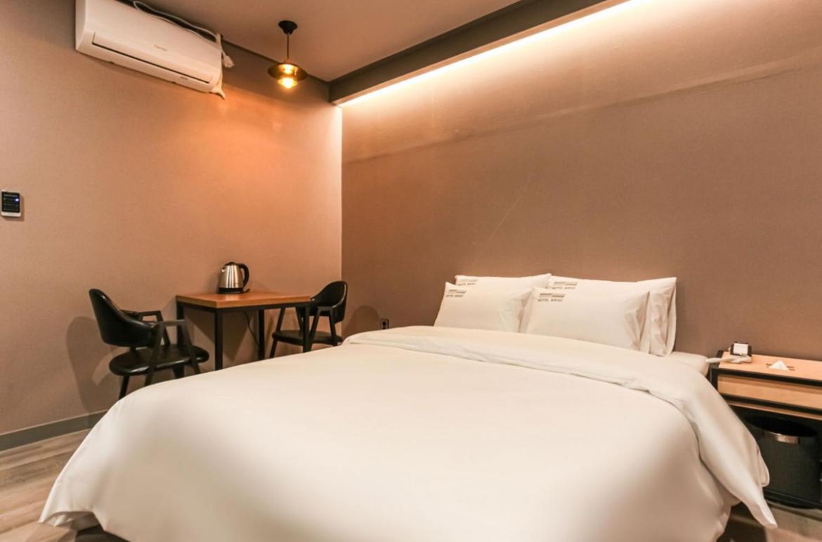 Hotel Band Phjongthek Kültér fotó